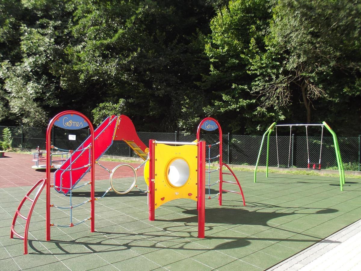 Ponikiew Resort Βαντοβίτσε Εξωτερικό φωτογραφία